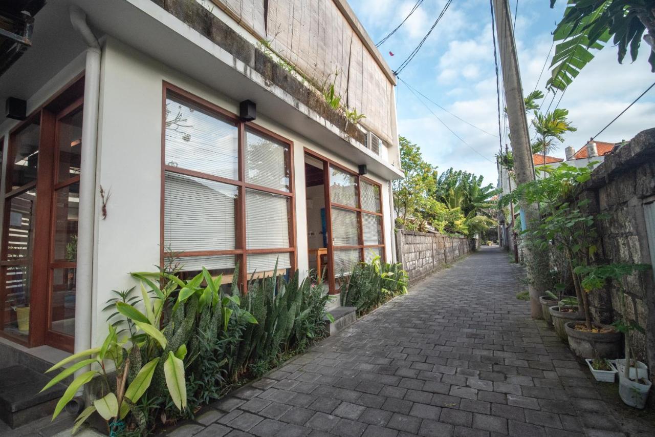 House Of Michella - Modern, Quiet & Central Hotel Sanur  Bagian luar foto